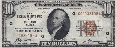 Use the arrows or slide the photo to see more