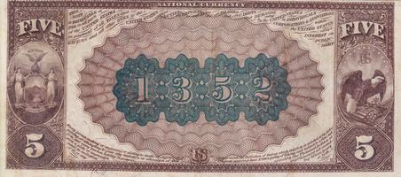 Use the arrows or slide the photo to see more